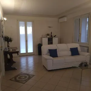 https://nido-di-dafne.it-lombardy.com