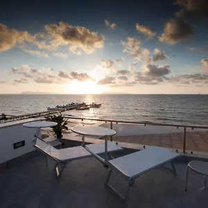 ** Nocleg ze śniadaniem Sunset Włochy