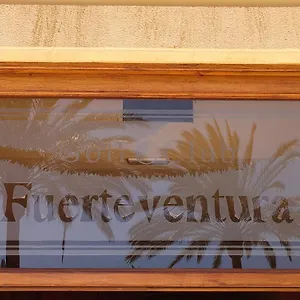 https://casa-ayla-montecastillo-a8.in-canary-islands.com