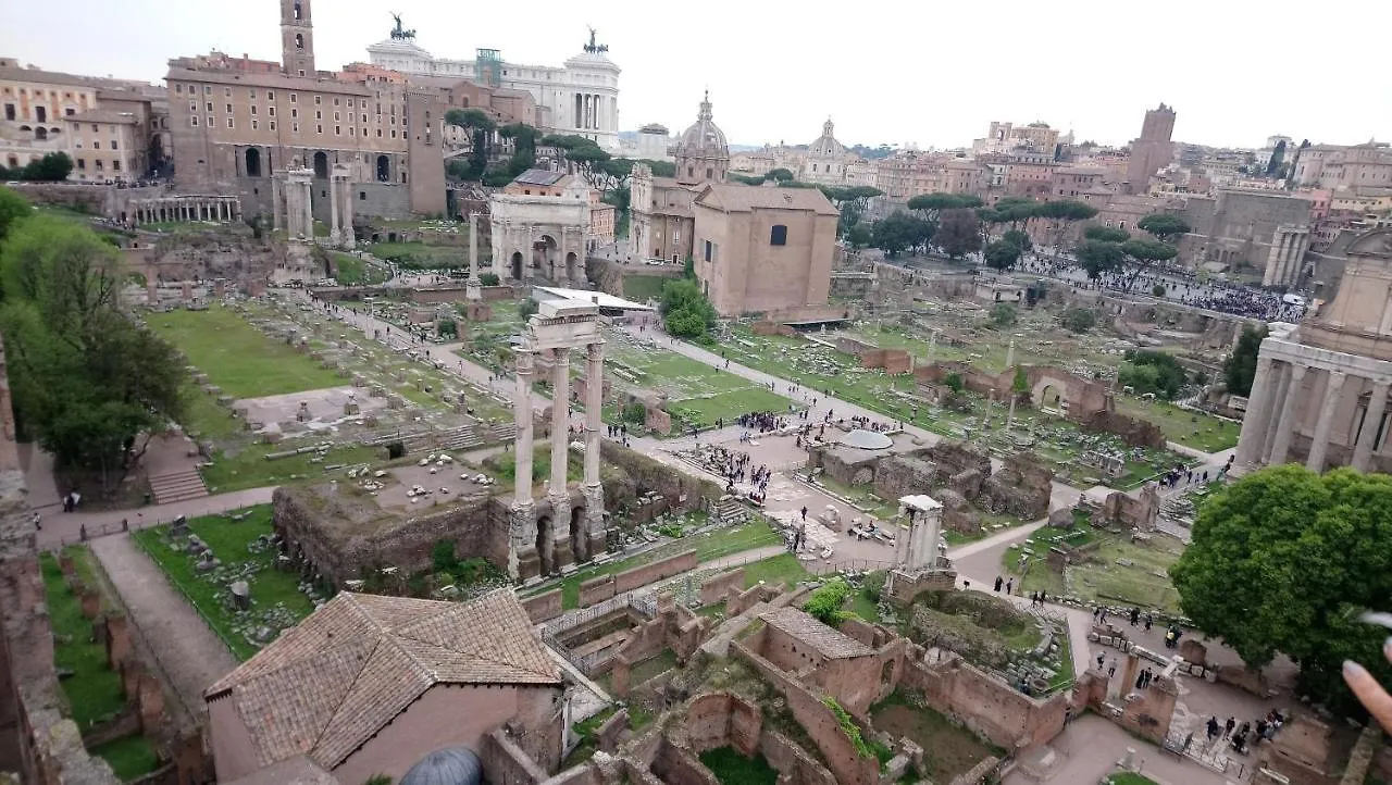 Foro Romano Apartments B